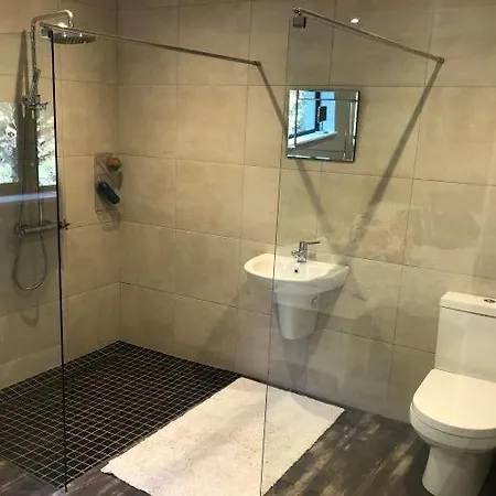 Bruion Connemara, Dom wakacyjny Cleggan